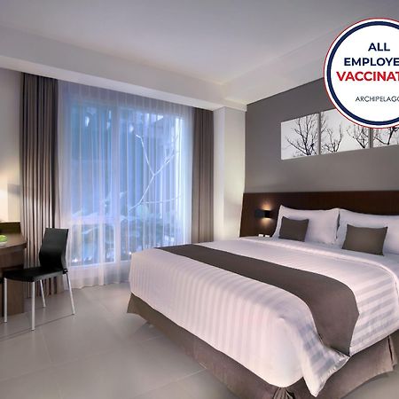 Neo Denpasar By Aston Hotell Exteriör bild