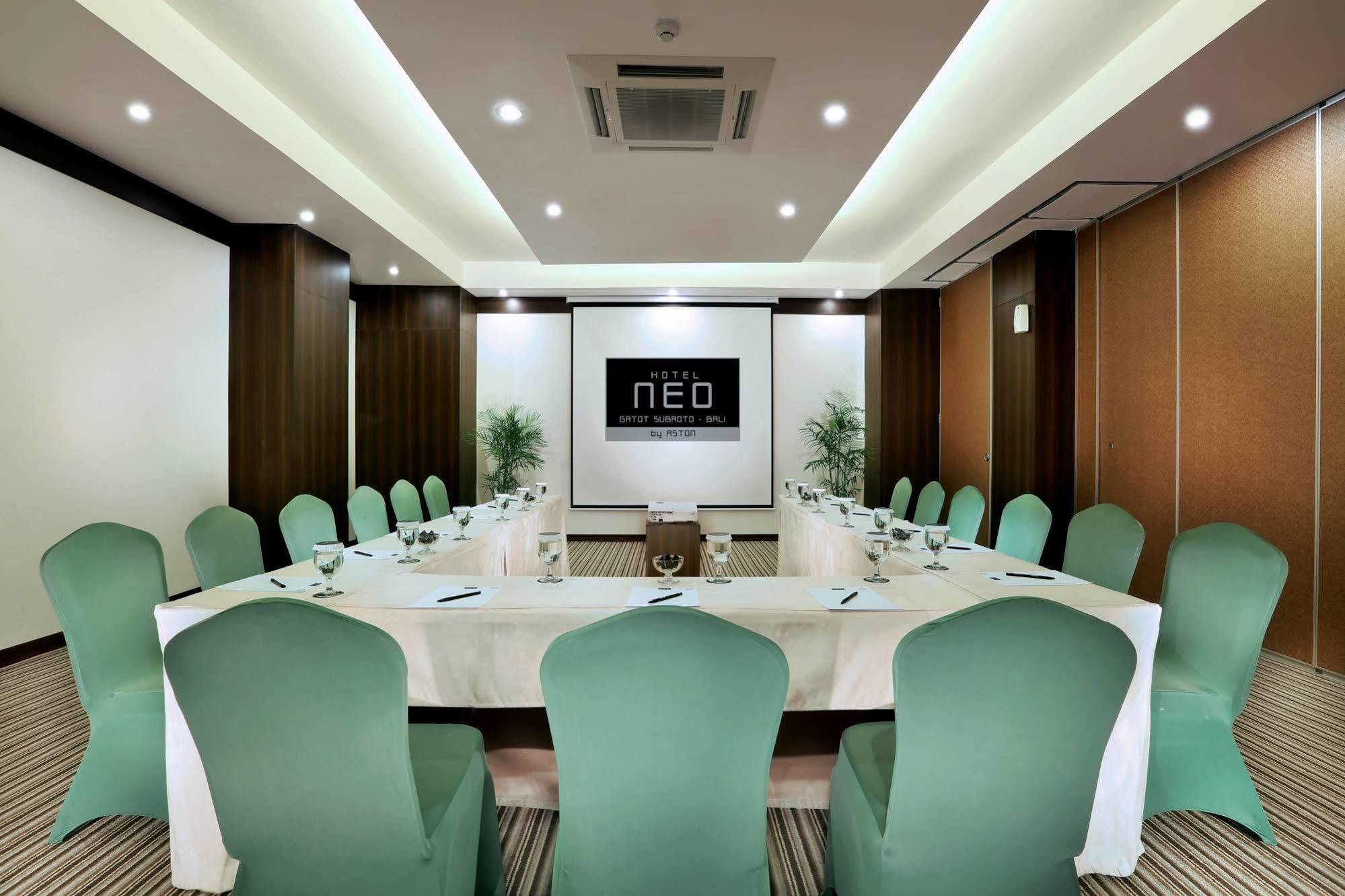 Neo Denpasar By Aston Hotell Exteriör bild